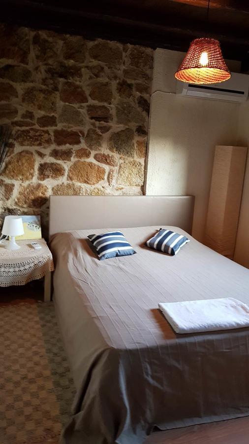 Stone Villas ネア・ローダ エクステリア 写真