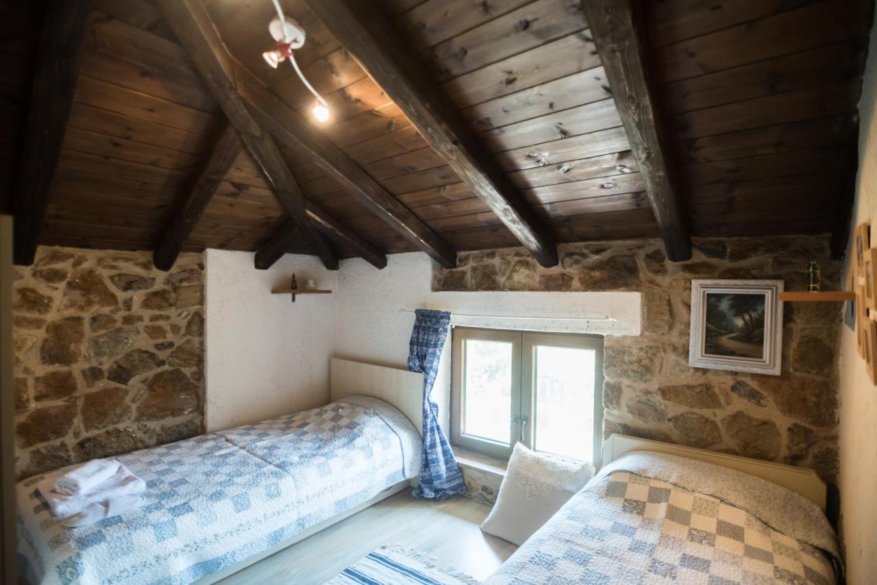 Stone Villas ネア・ローダ エクステリア 写真